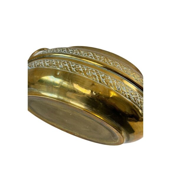 Vintage 80s Hammered Brass Oval Shape Cachepot Planter Size 13" Length - Picture 11 of 16